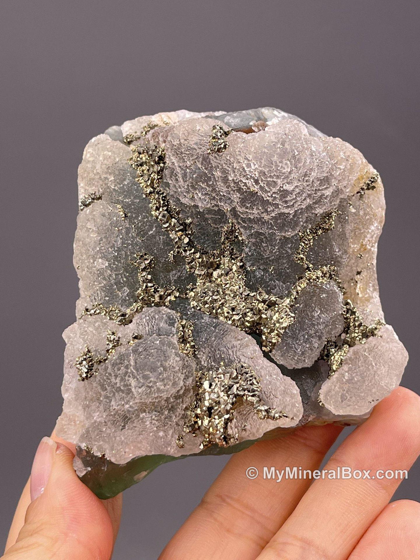Green fluorite cluster from Shangrao, Jiangxi, China — MyMineralBox specimen